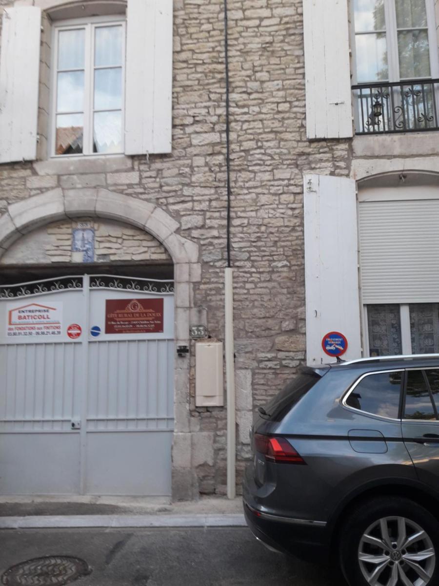 Gites Rural De La Douix - Housity