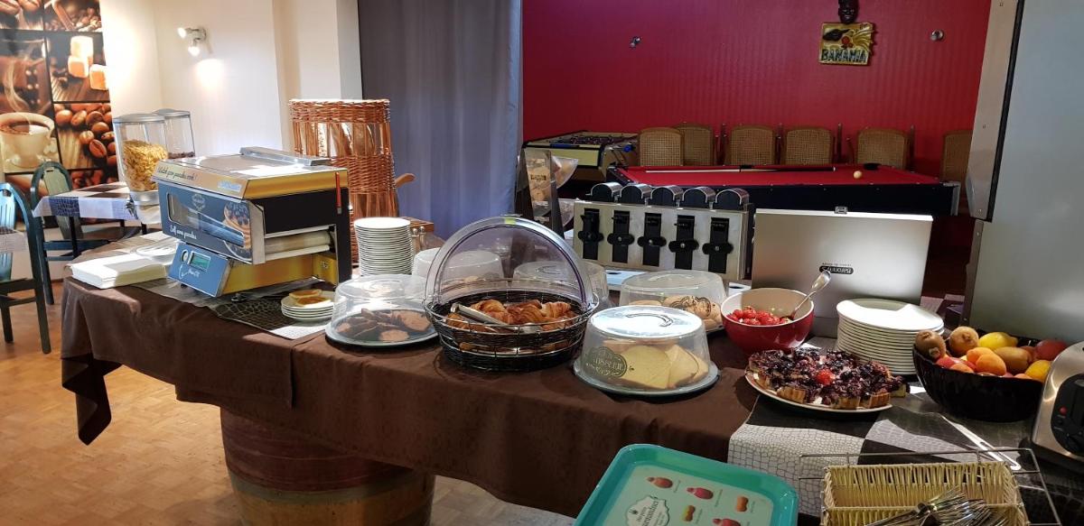 Nourriture dans l'hôtel ou à proximité
