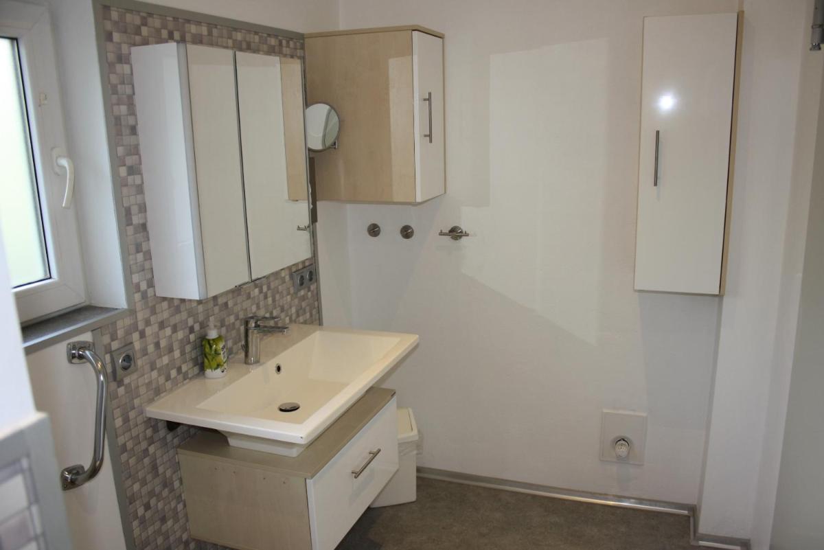 Ferienwohnungen Manfred Peters Baven - Housity