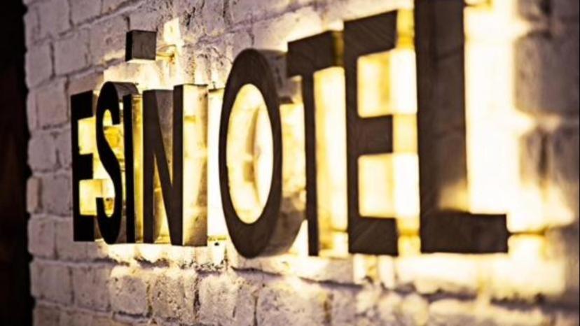 Esin Hotel - Housity