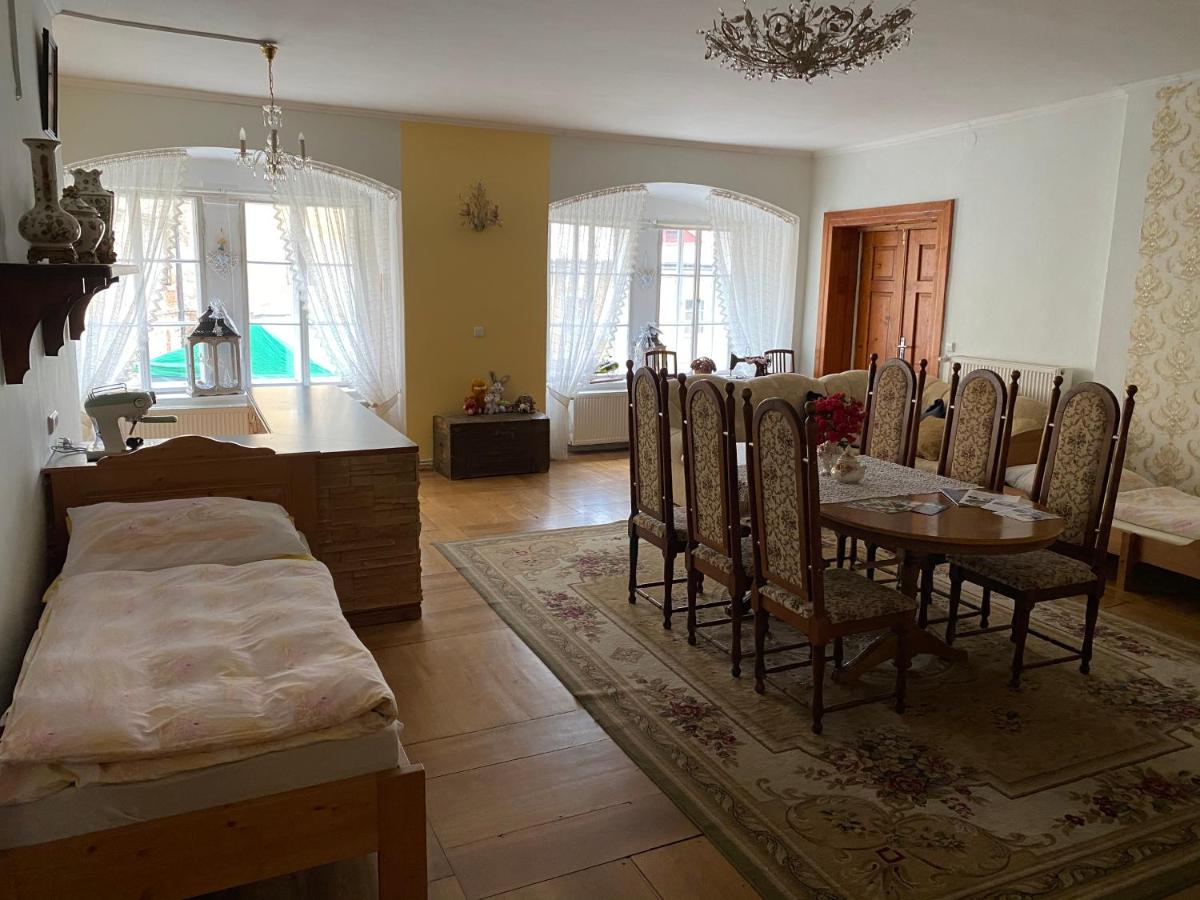 Apartmán Gold na zámku - Housity