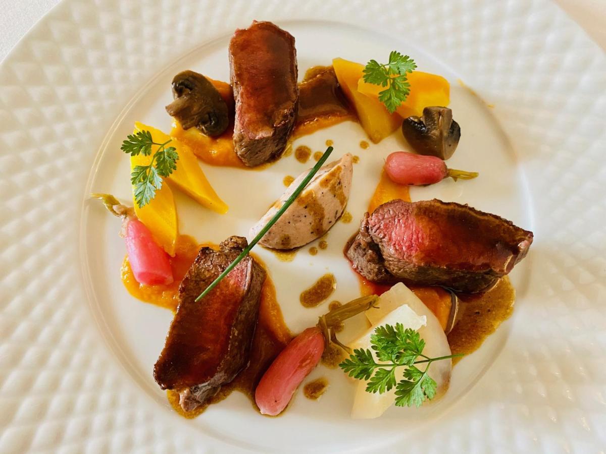 Nourriture dans l'hôtel ou à proximité