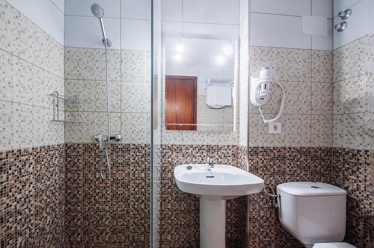 Hotel Silvia - Housity