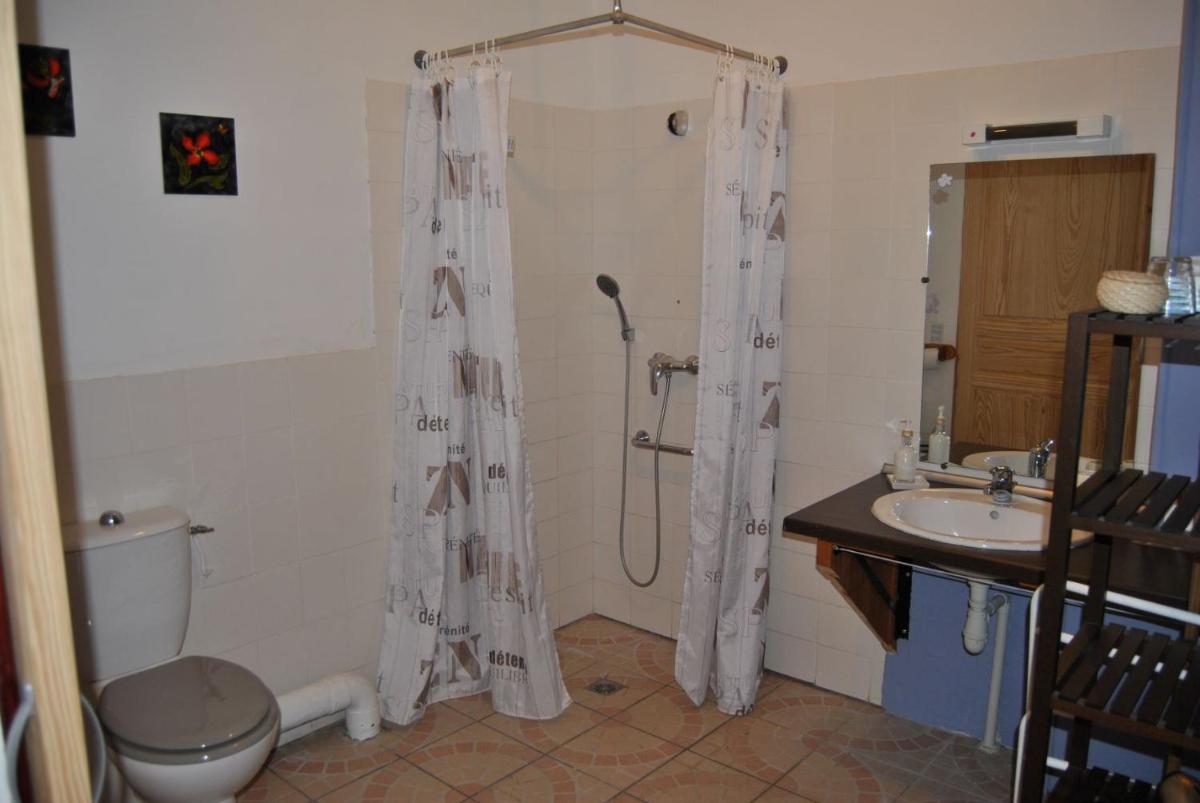 L'Auberge La Source de Peyssou - Housity
