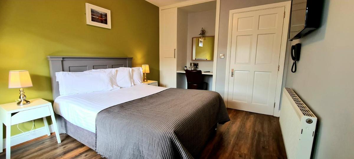 The Gateway Lodge - Housity