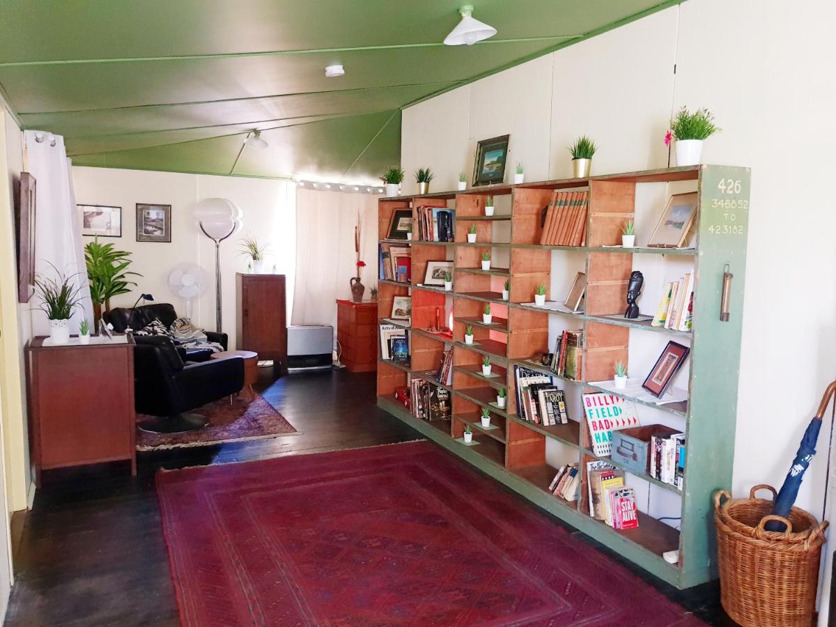 UNIQUE 1920's Historic Retreat! Pet Friendly! - Housity