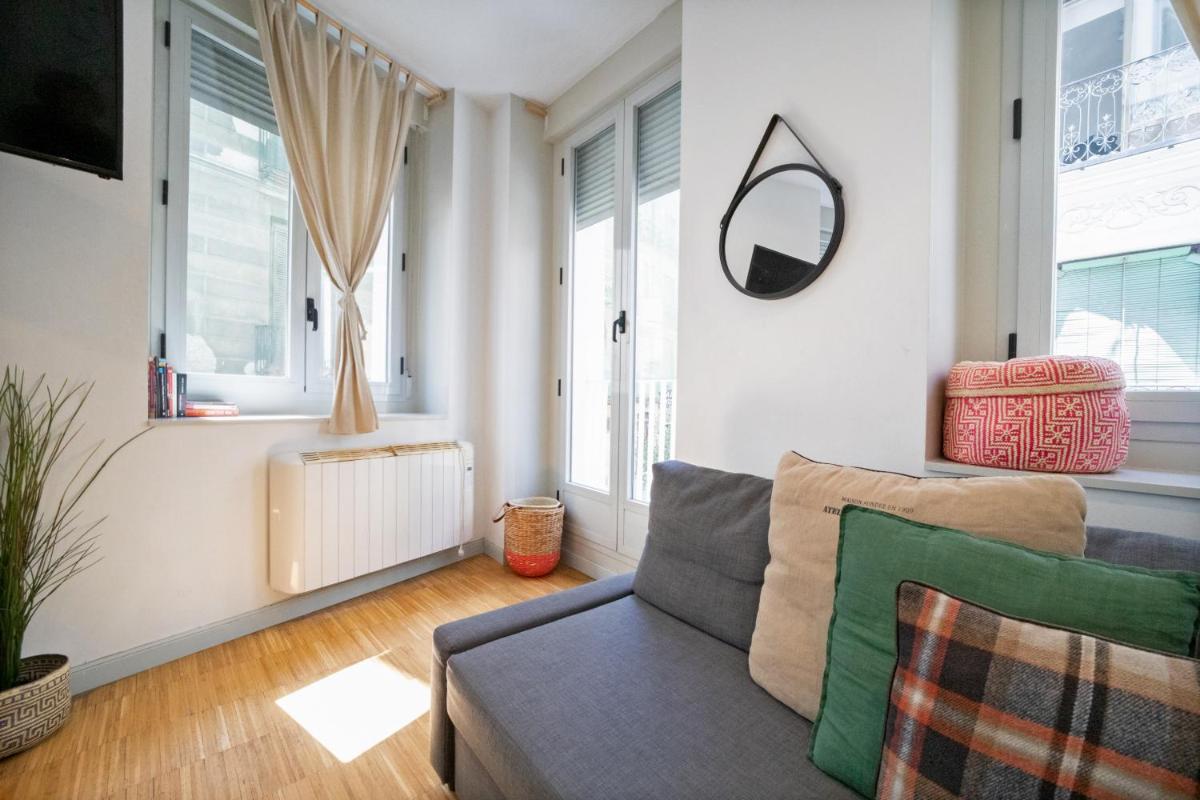 Apartamentos Moratín Las Letras - Housity