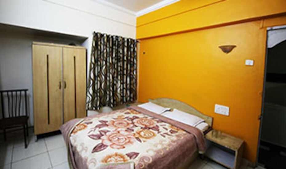 Suitetrails - Hotel Amir Lodge