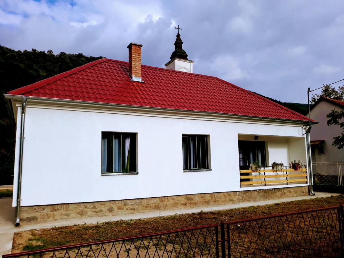 Kuća za odmor Artemida Dobra - Housity