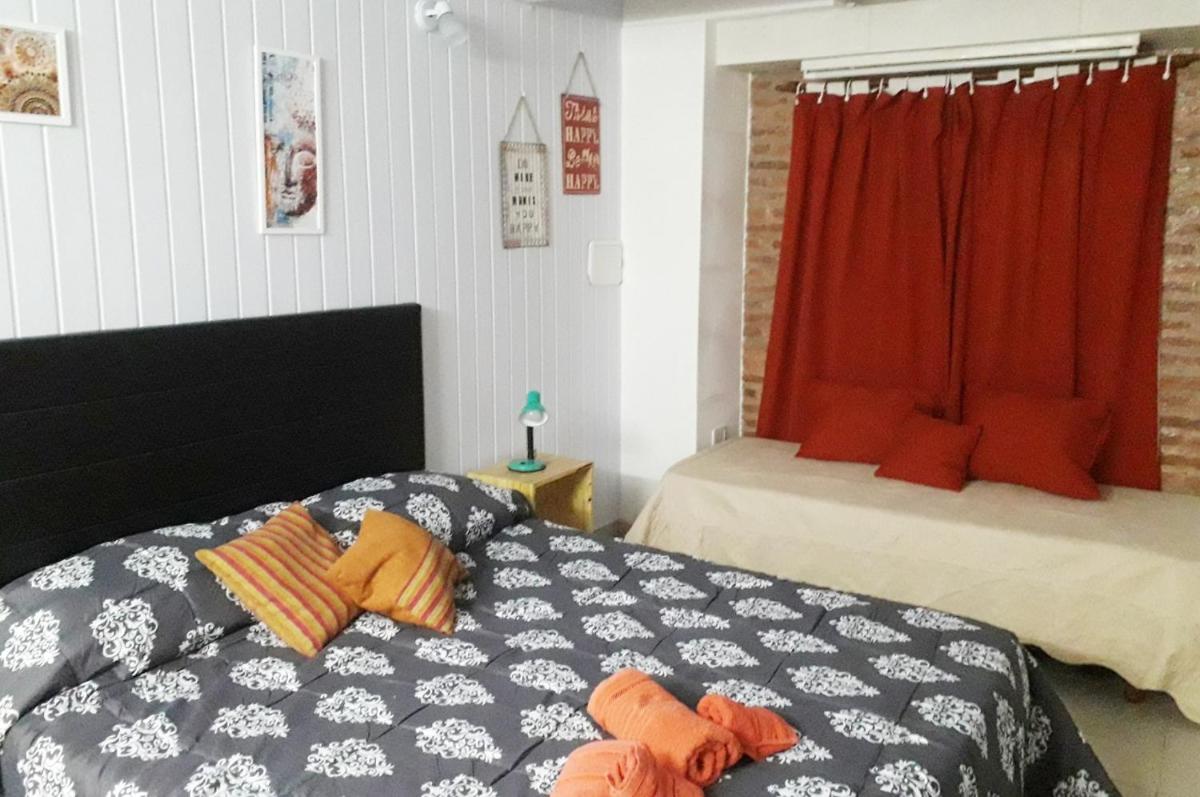 LIZARRA Monoambiente RESISTENCIA- 100 mts peatonal - Housity