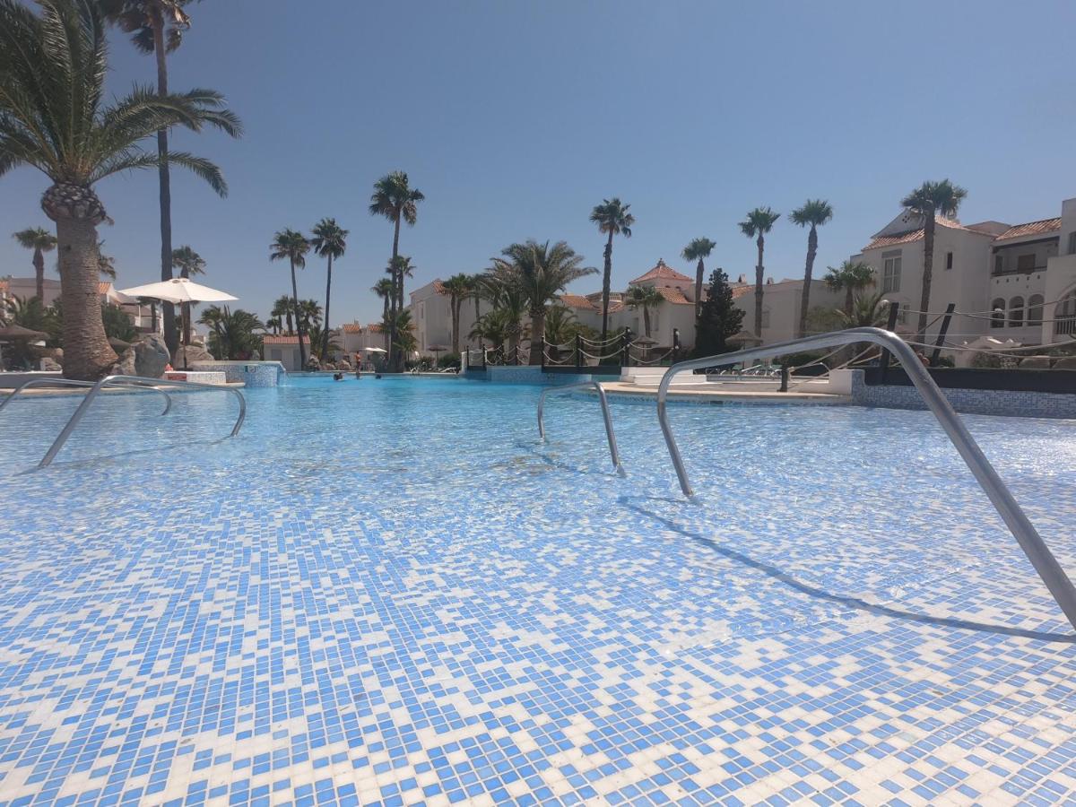 Apartamentos Golf Center - Housity