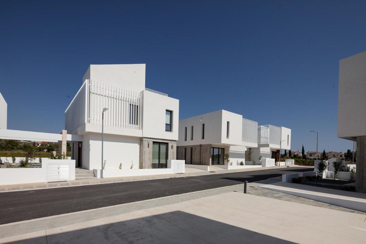 Avalon 1 Villa 20 - Housity