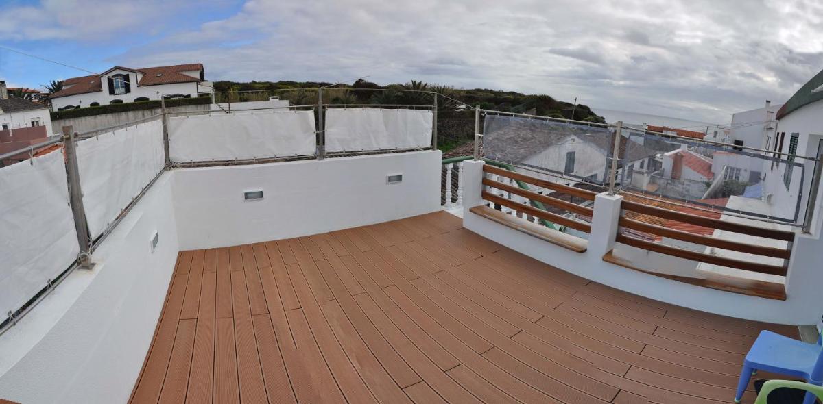 Captain's Terrace - Housity