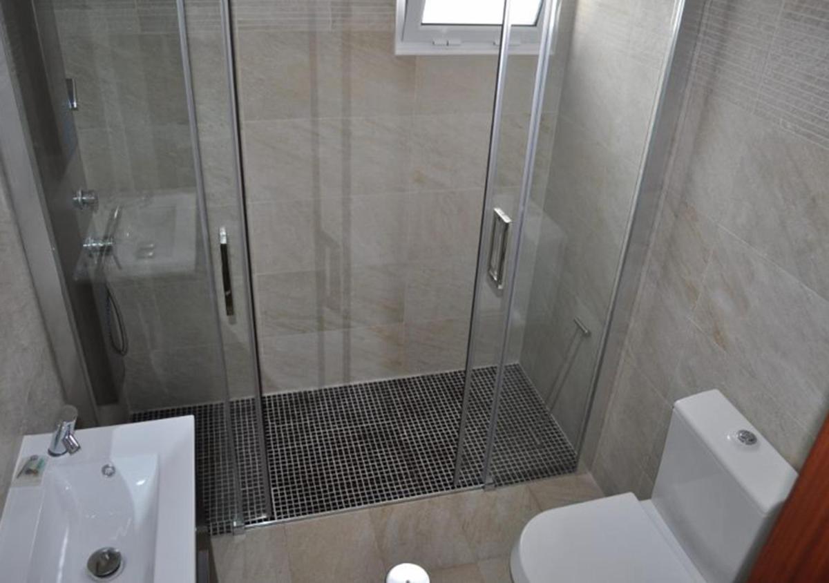 Captain's Terrace - Housity