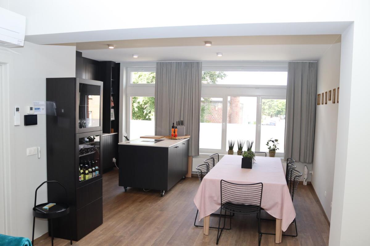 Revelatio, dé logies - Housity