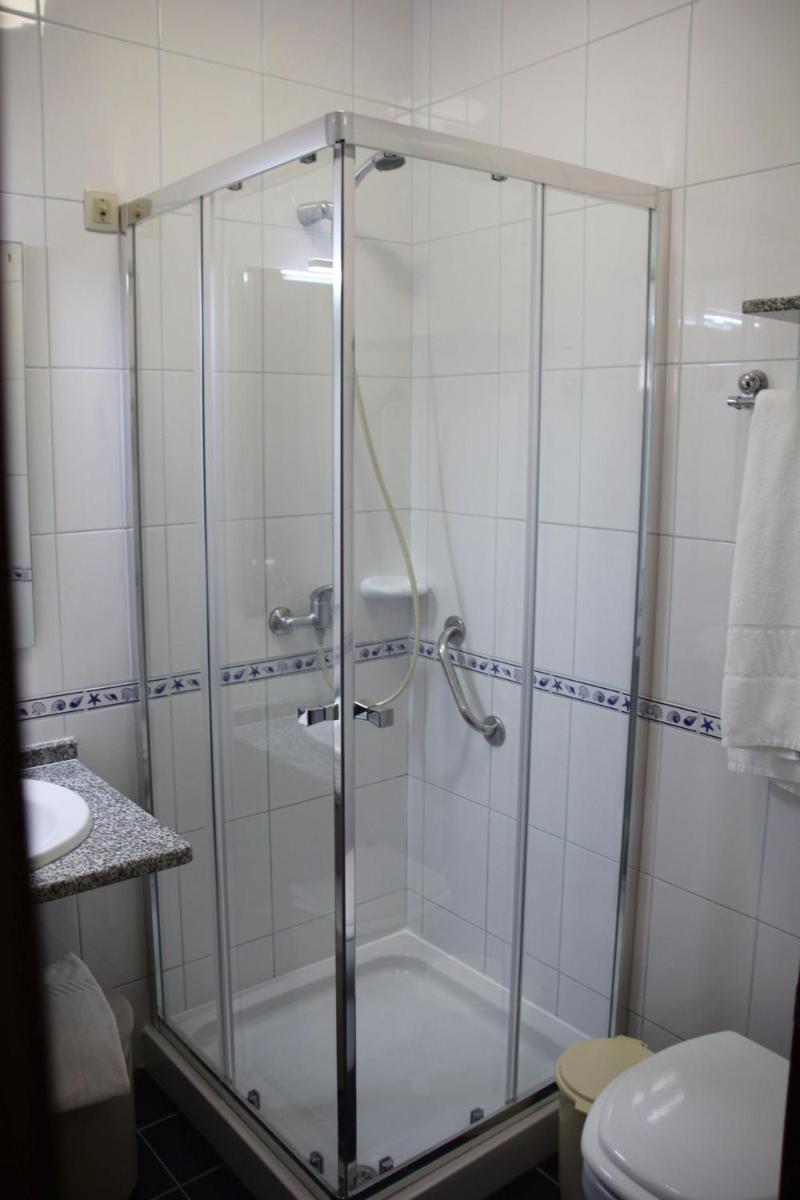 Hotel Joao Capela - Housity