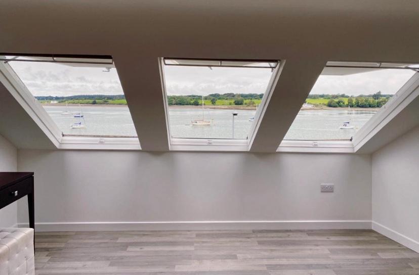 New home with stunning views of the Menai Straits - Housity