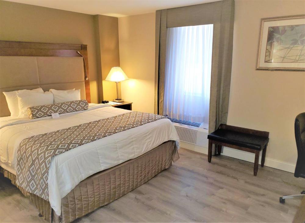 Clayton Plaza Hotel & Extended Stay - Housity