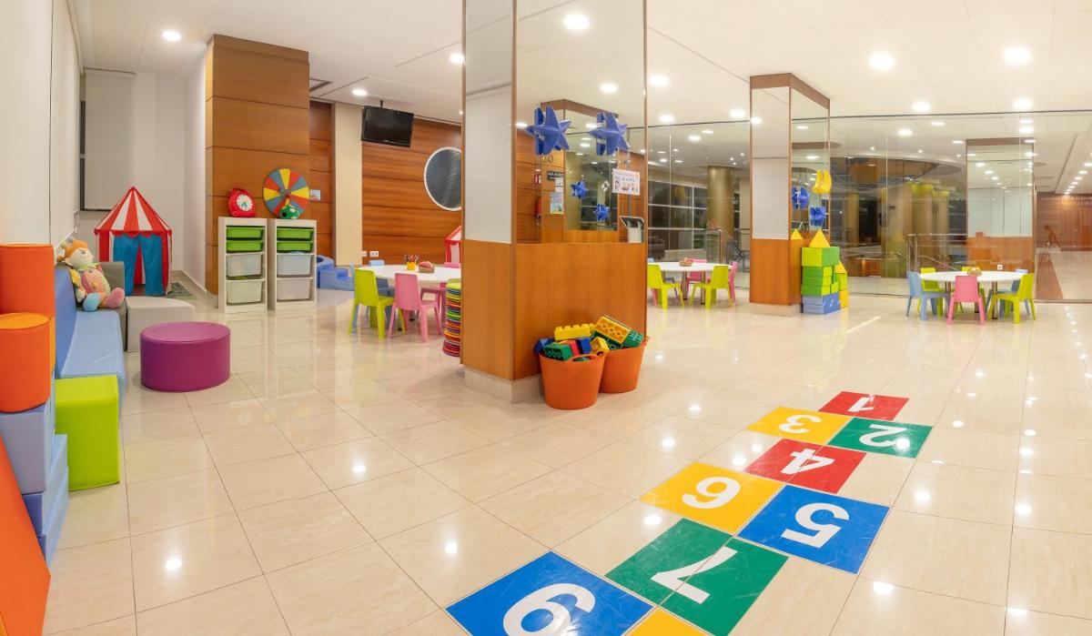 Club infantil en Hotel RH Victoria & Spa 4 Sup