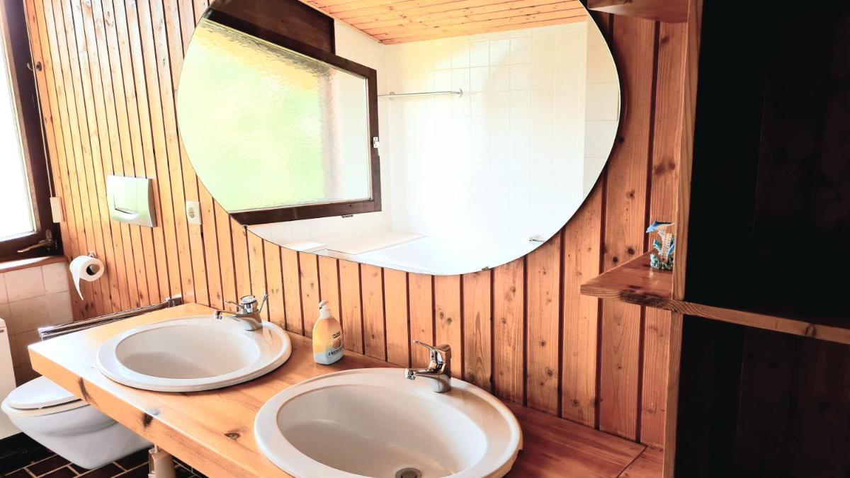 Ferienhaus Waldblick - Housity