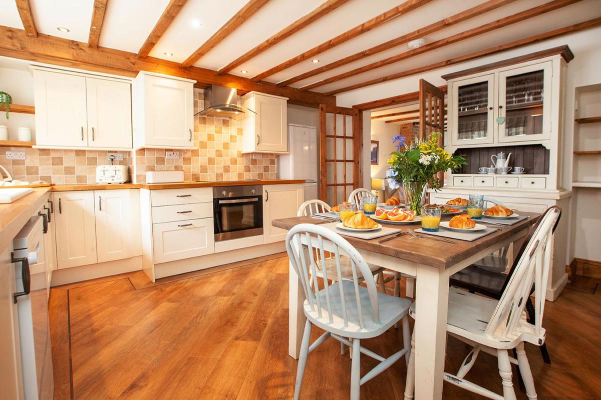 Farndale Cottage - Housity