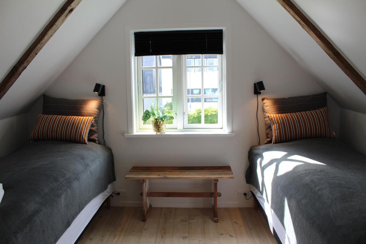 Traditional Faroese house in Tórshavns city center - Housity