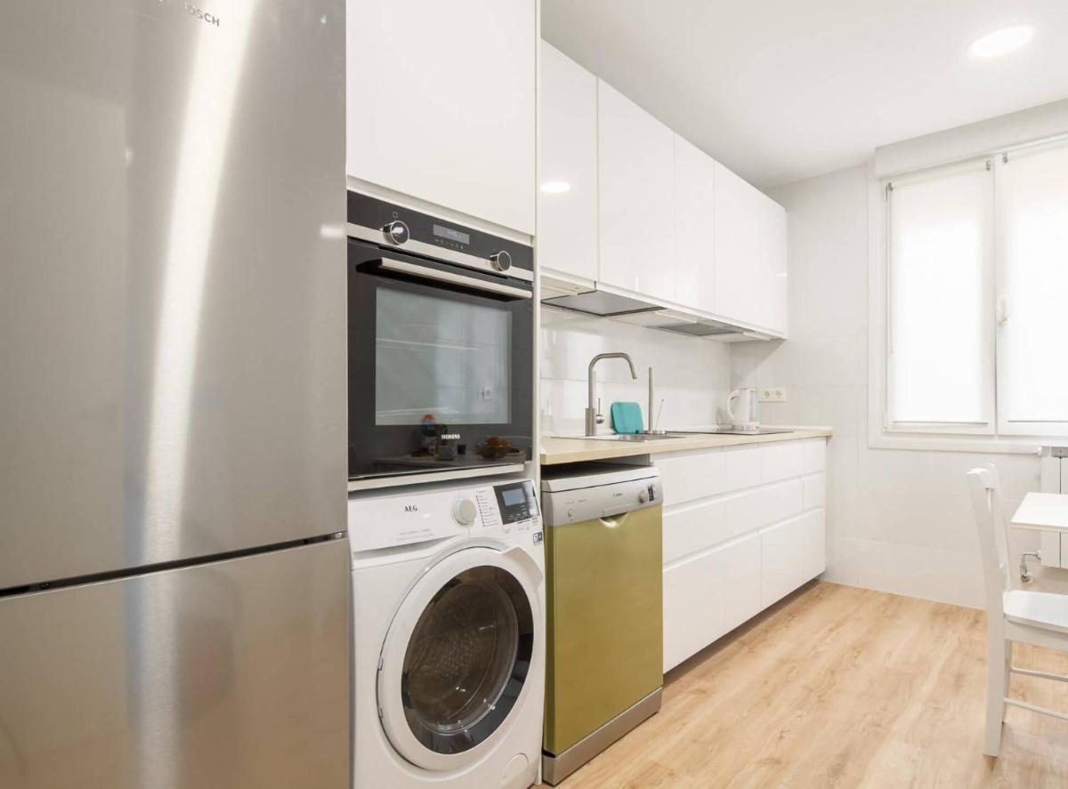 Elcano Urban Class Vivienda Turística reformado con wifi - Hizvo
