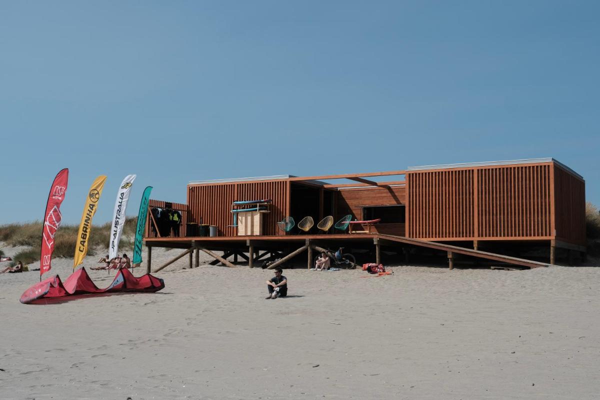 Uma praia em ou perto do hotel