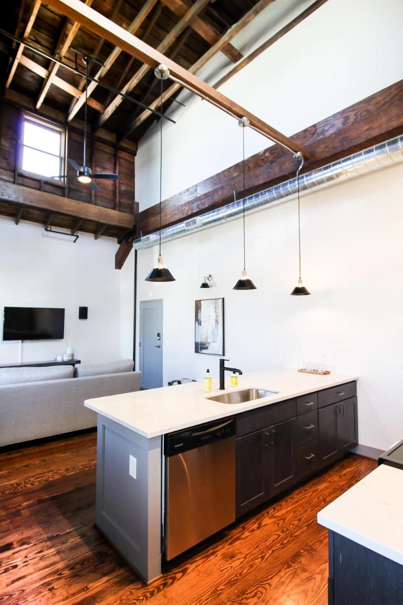 Suitetrails - The Lofts at Downtown Salem