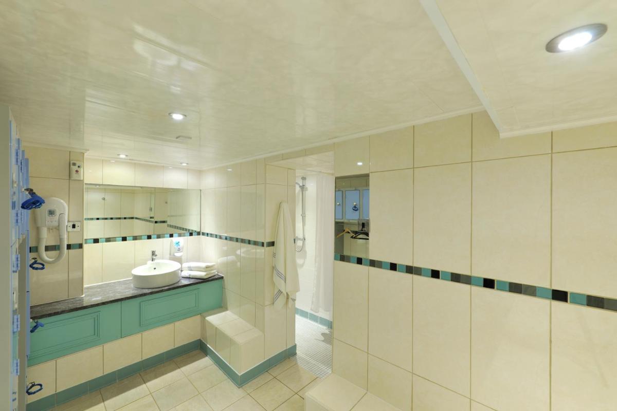 Clifton Park Hotel - Adults Only - Housity