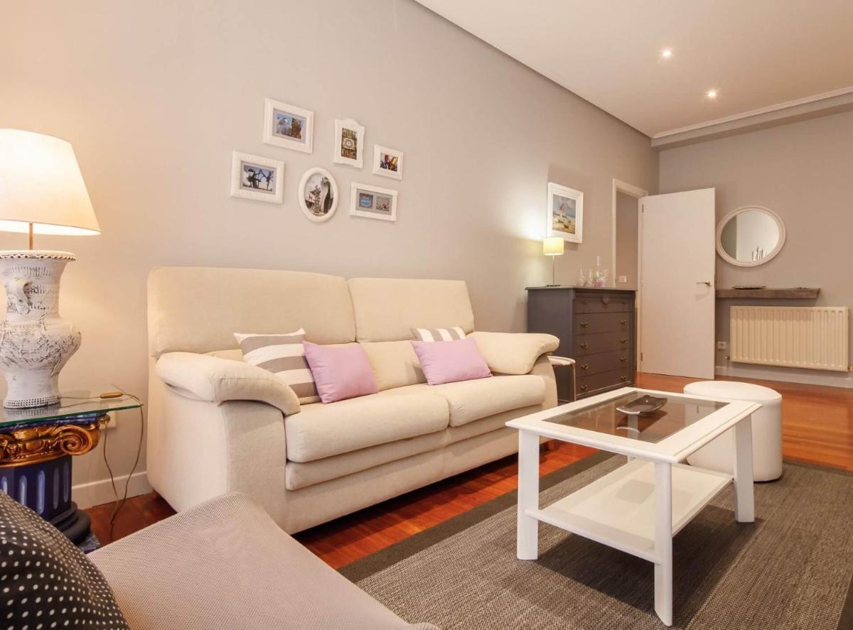 Vivienda Turística de Prestancia en Castaños, Bilbao - Housity