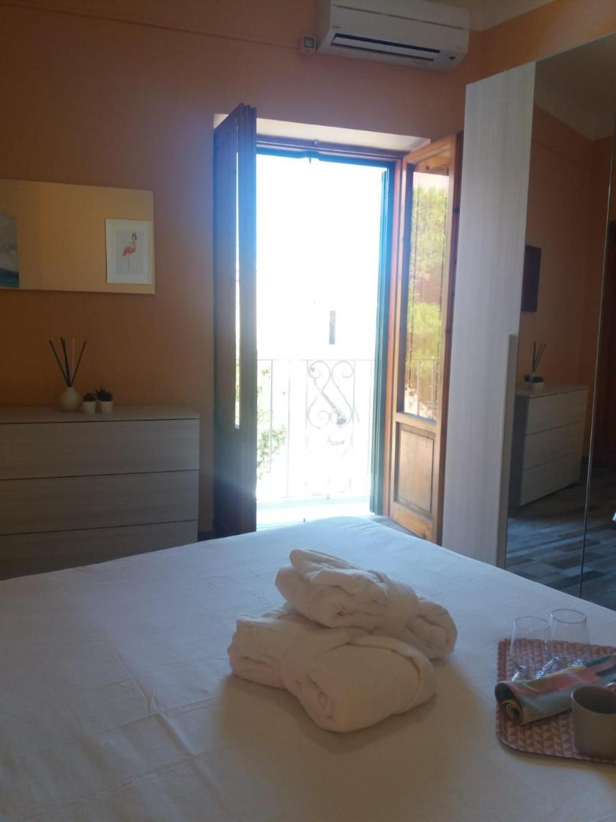 L'Isola di Raffaele - Housity