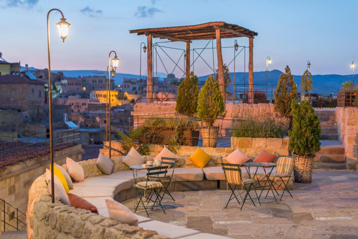 Dere Suites Cappadocia - Housity