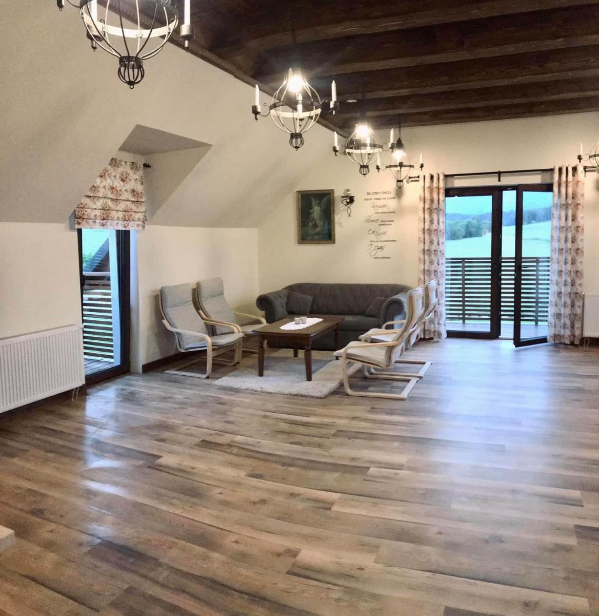 Apartament Przy Potoku - Housity
