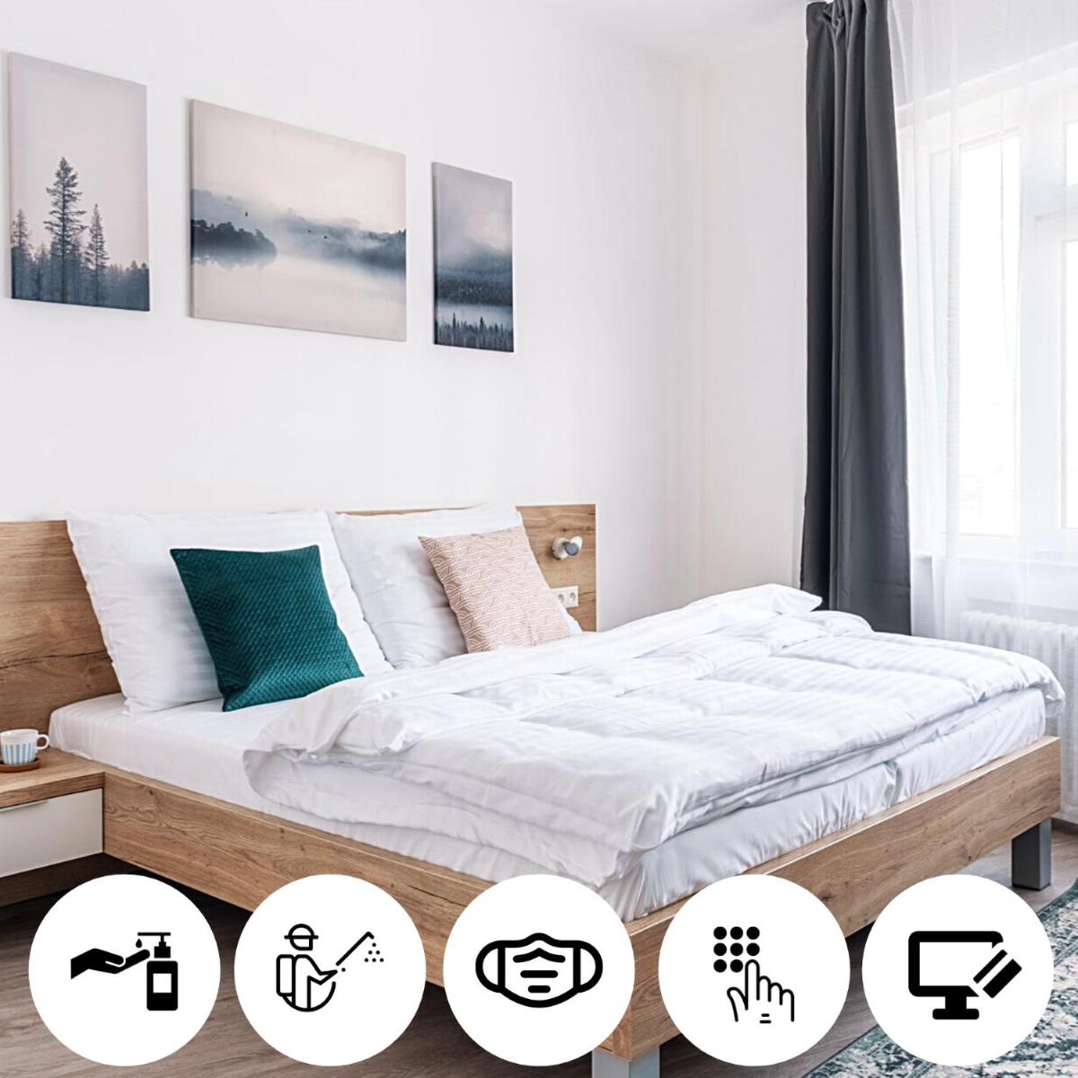 Self Check-in  by Ambiente - Housity