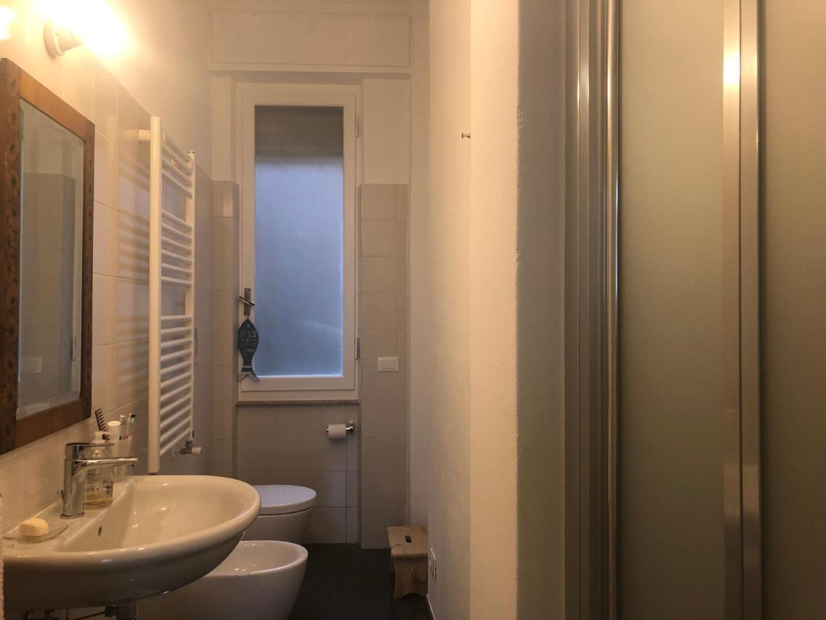 BLU DI LERICI - zona tranquilla due passi dal mare - Housity