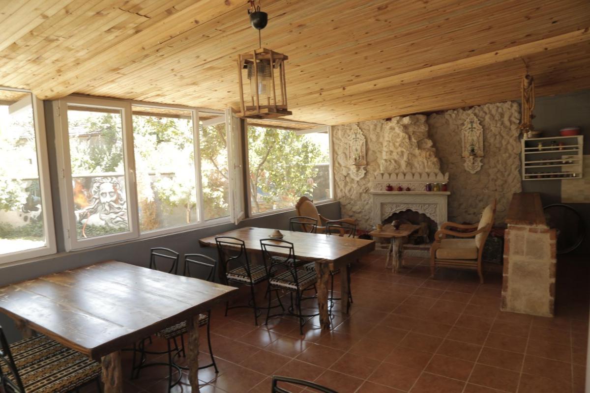 Hotel Philosophia - Housity
