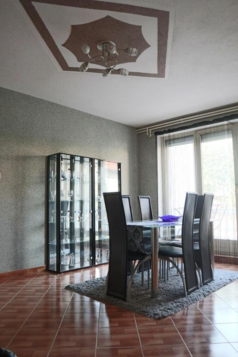 Sobe-Apartmani Modriča - Housity