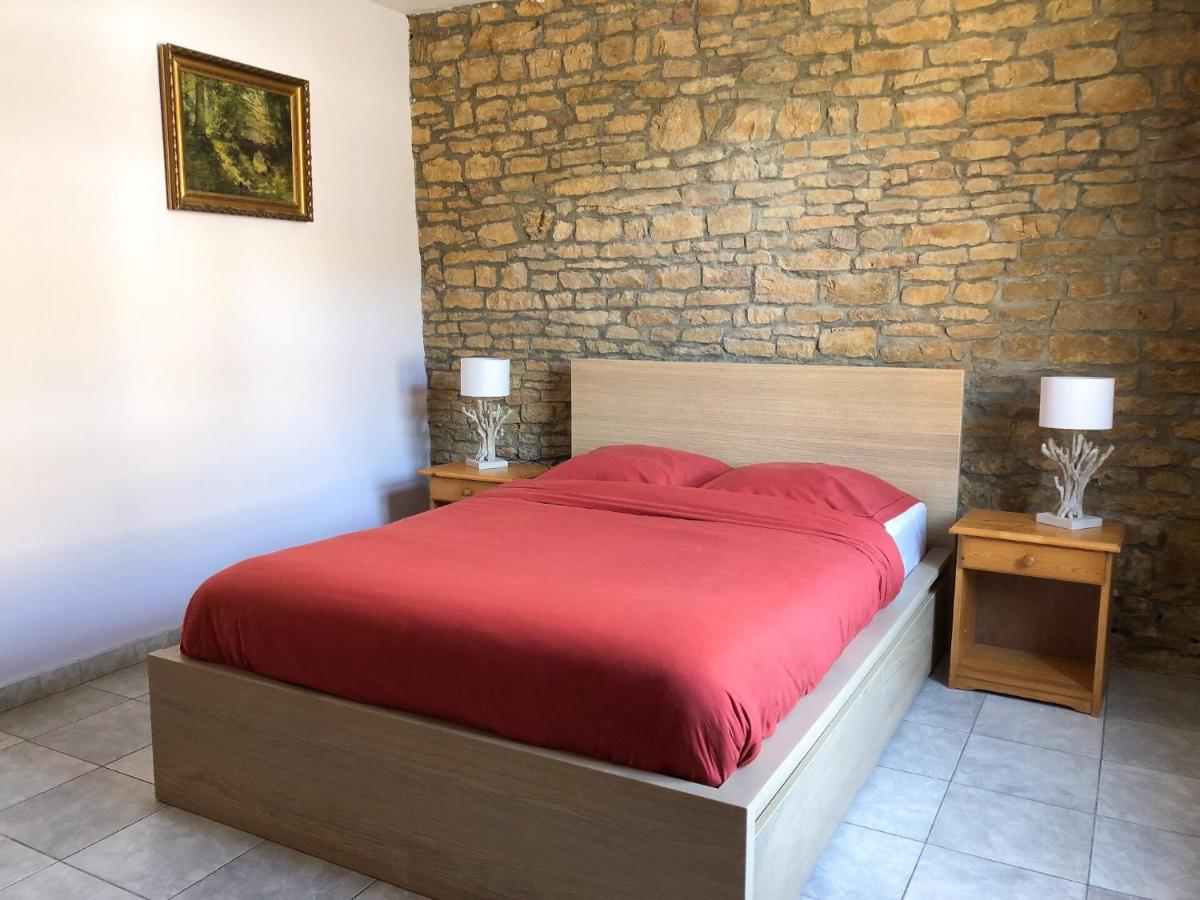 Suitetrails - Quality Gaume - Private Spa Jacuzzi & Sauna - Chassepierre
