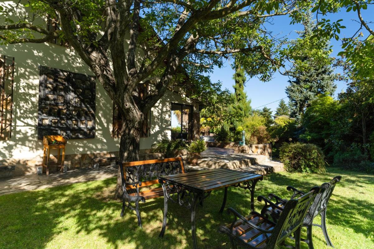 Housingleón - Chalet con piscina privada - Housity