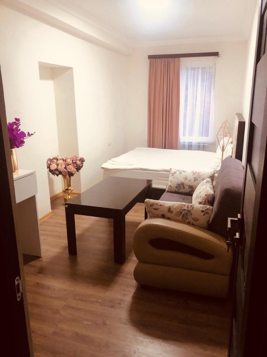 Mini Hotel Sevan - Housity