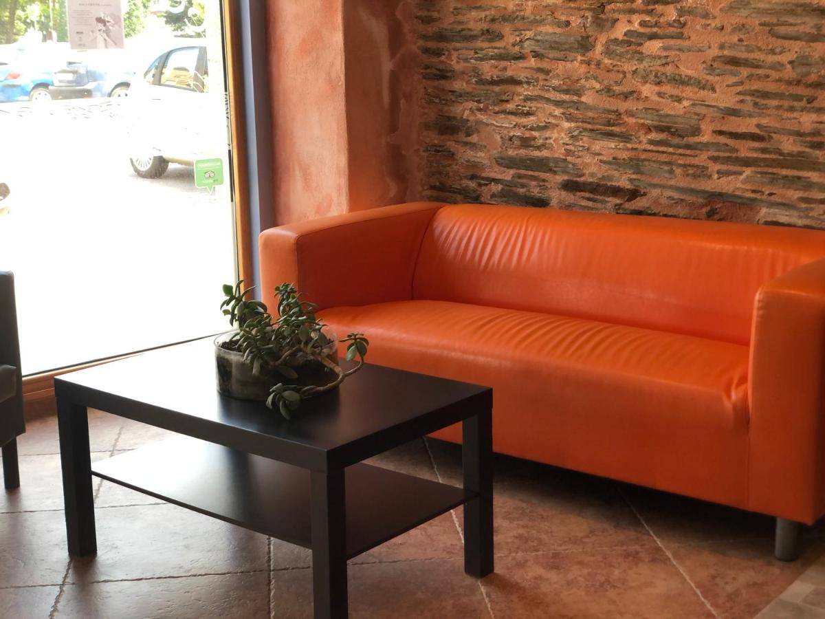 Apartamentos Albariño - Housity