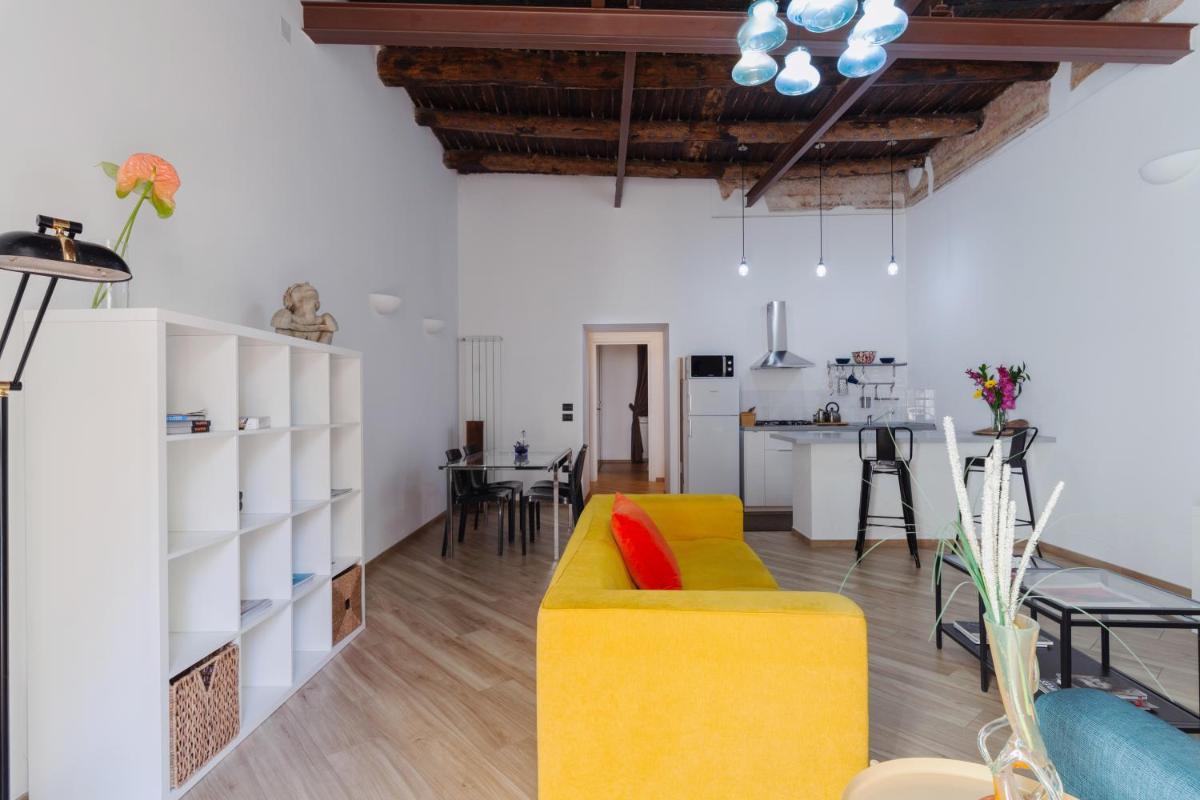 Suitetrails - Modern Apartment in the city centre