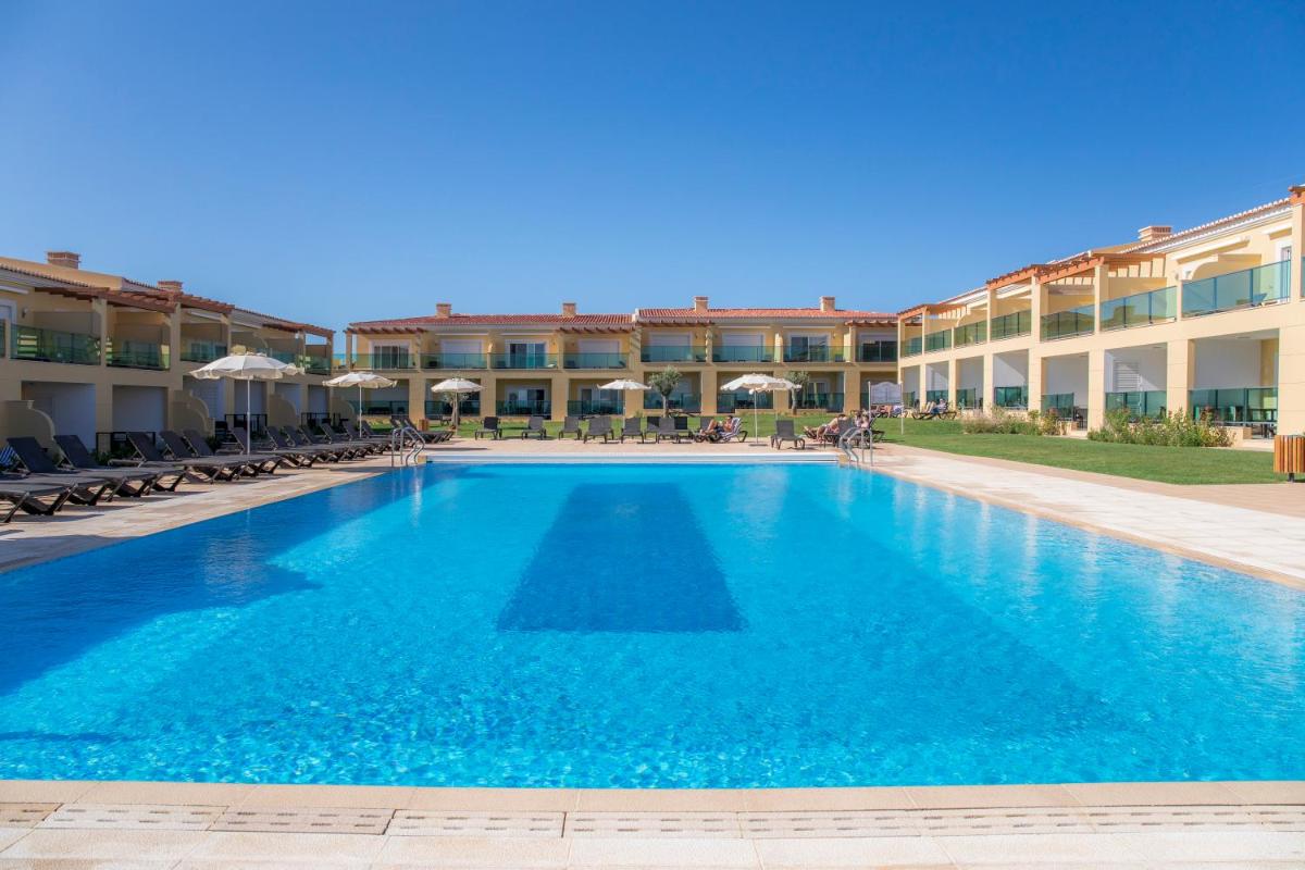 A piscina em ou perto de Boavista Golf & Spa - Bela Colina Holidays