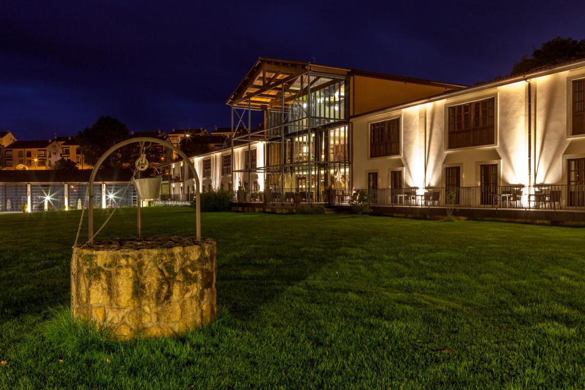 Jardín al aire libre en Eurostars Vila de Allariz Hotel Balneario