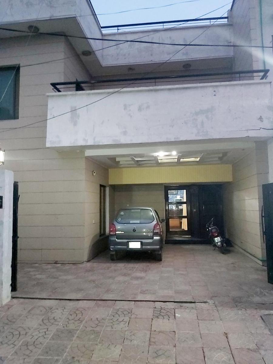 New Look Hotel - Housity
