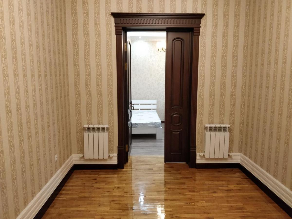 Deluxe House in Center of City - Housity