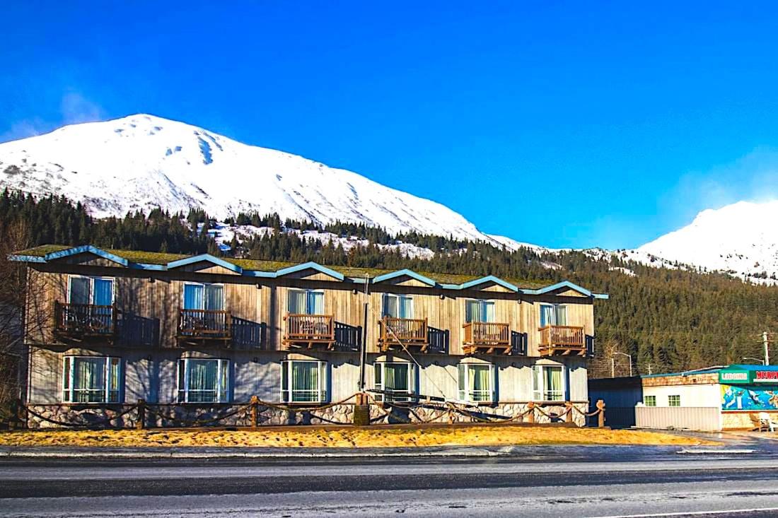 Murphy\'s Alaskan Inn - Housity