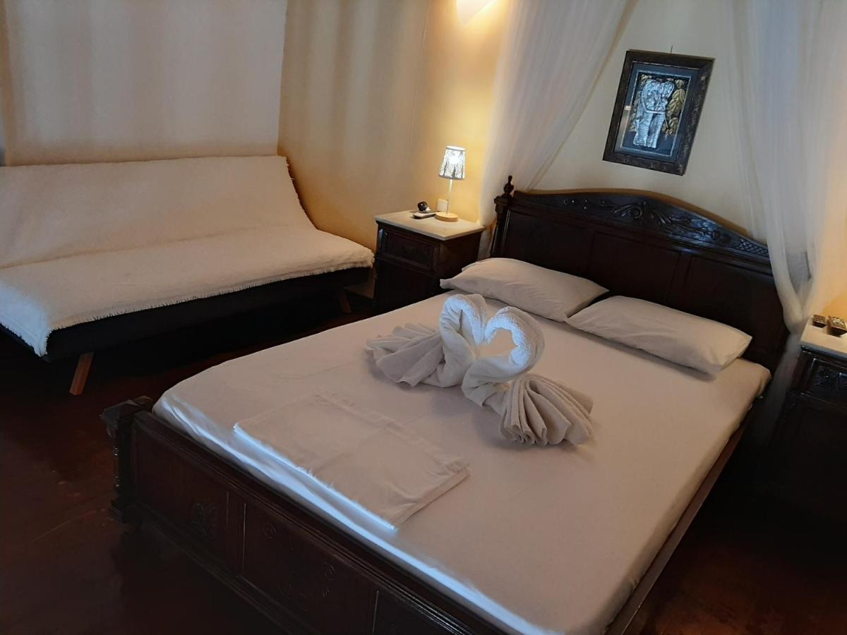 Dryopida House - Housity