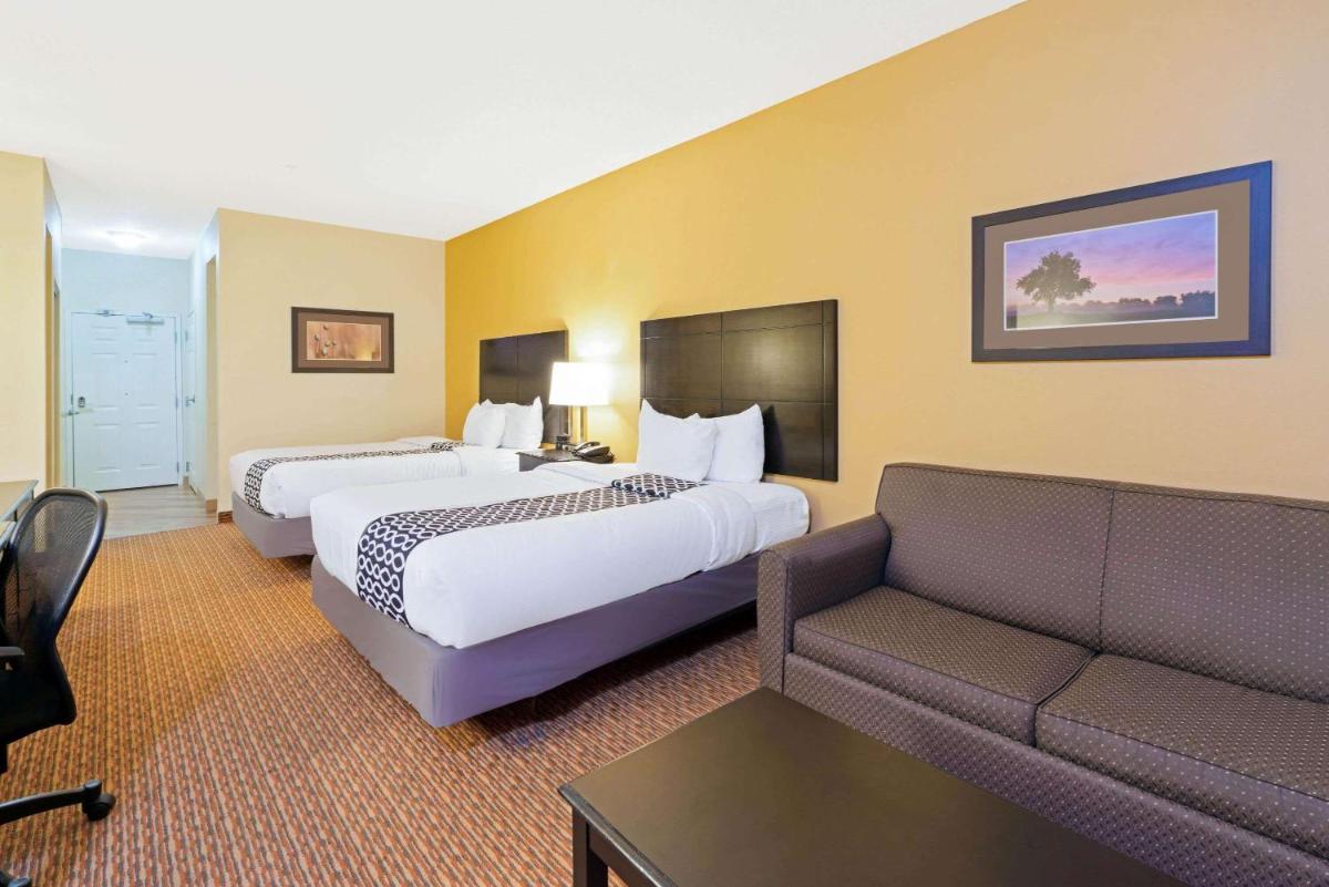 La Quinta by Wyndham Stillwater -University Area - Housity